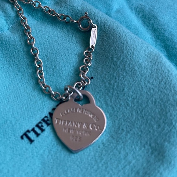Tiffany’s Love Tag Necklace- 17” - Picture 4 of 4